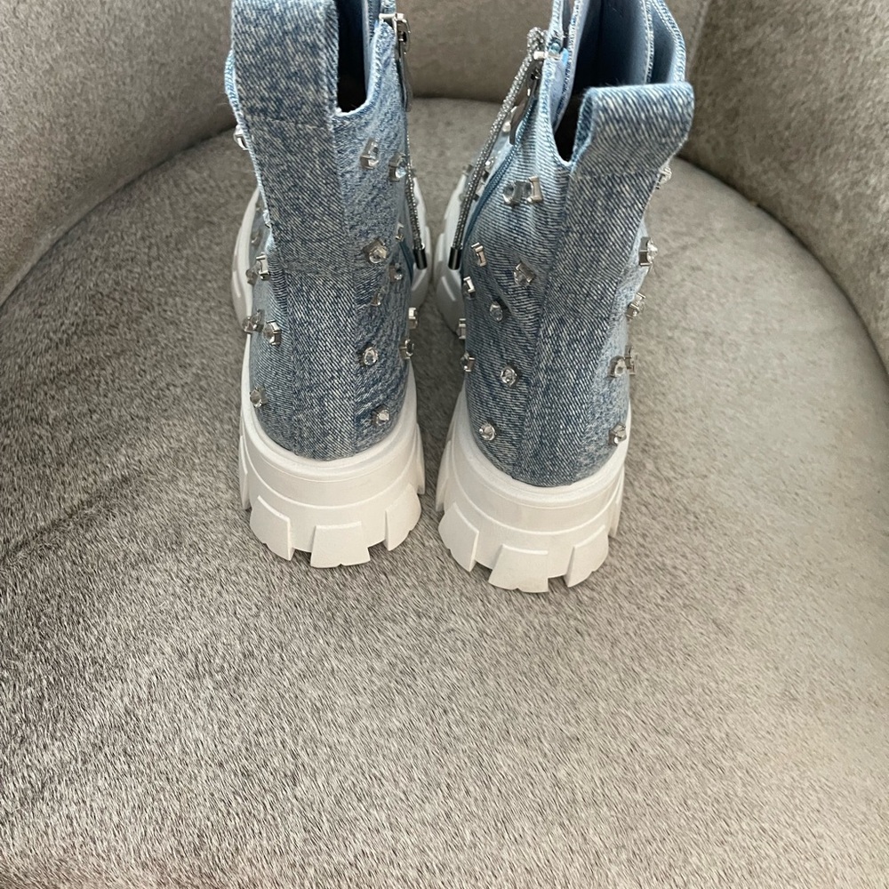 Stylish Denim Ankle Boots with Rhinestone Accents - Picture 2 of 4